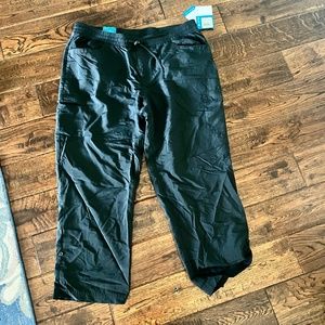 Columbia Black Omni-Shade hiking pants sz xl NWT